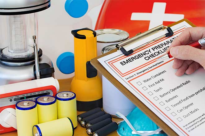Your Hurricane Safety Kit Checklist and Preparedness Guide
